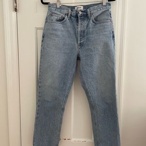 Agolde Riley High Rise
Slim Straight Leg Jean size 28
